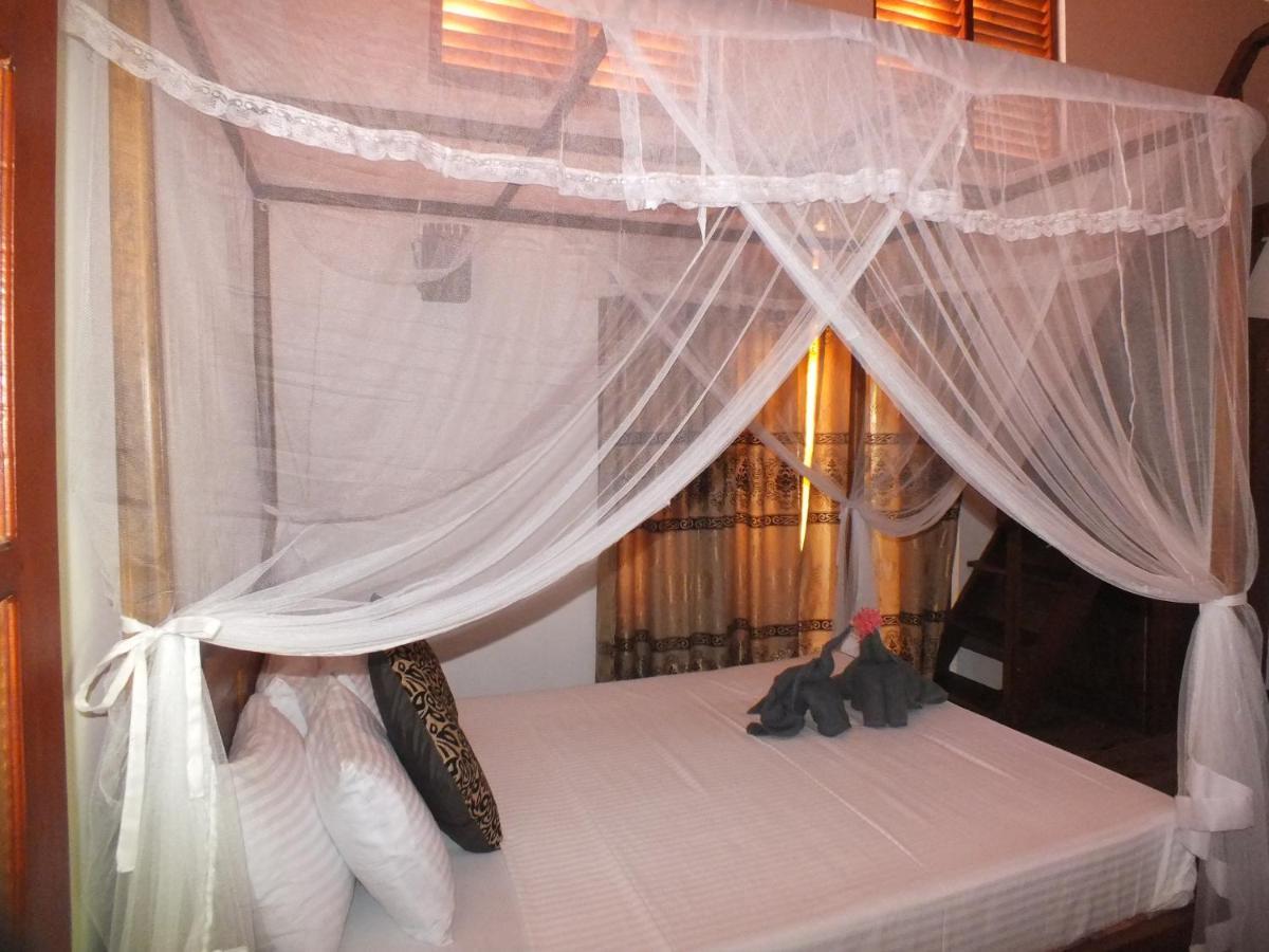 Abraham Beach House Tangalle Exterior foto